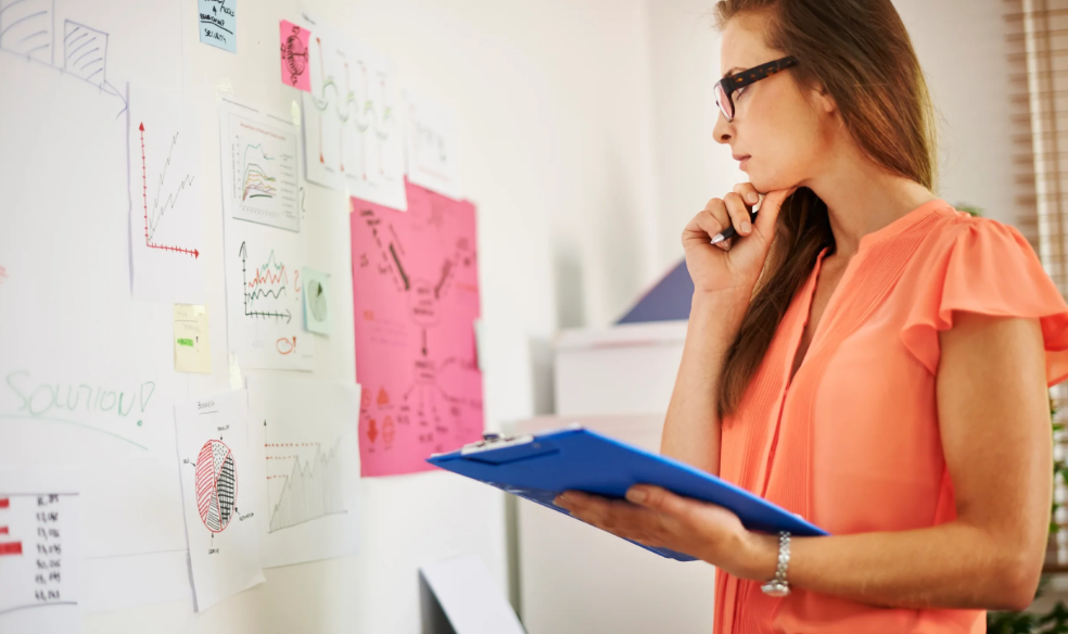 Advertise a Business Through Content Marketing for Long-Term Authority